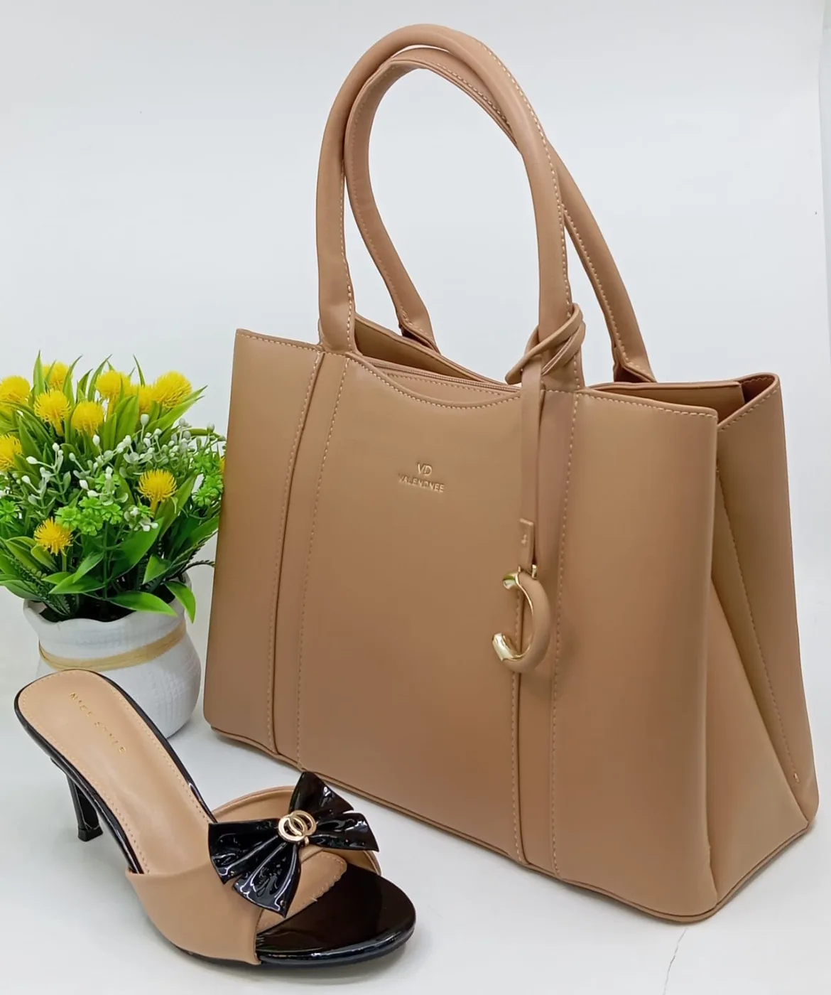 Ensemble de sac à main et chaussures