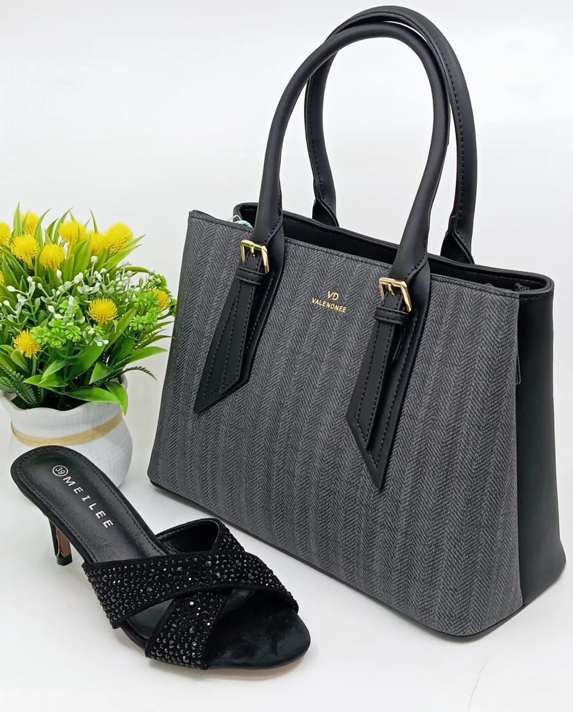 Ensemble de sac à main et chaussures