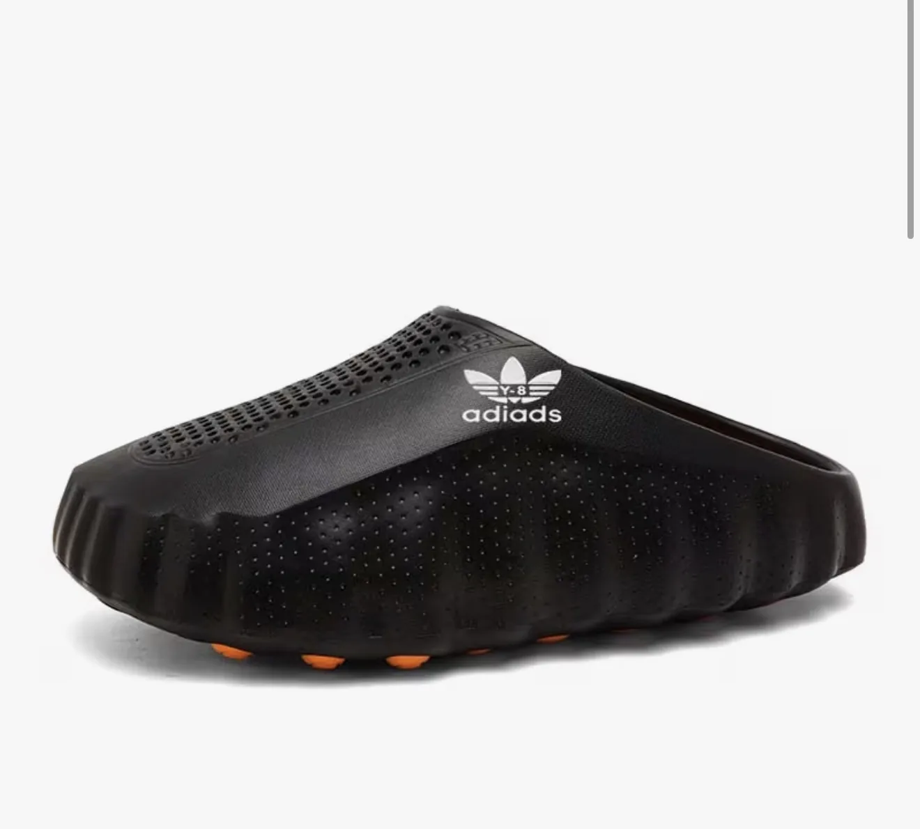 Sandales et claquettes, chaussures tendance