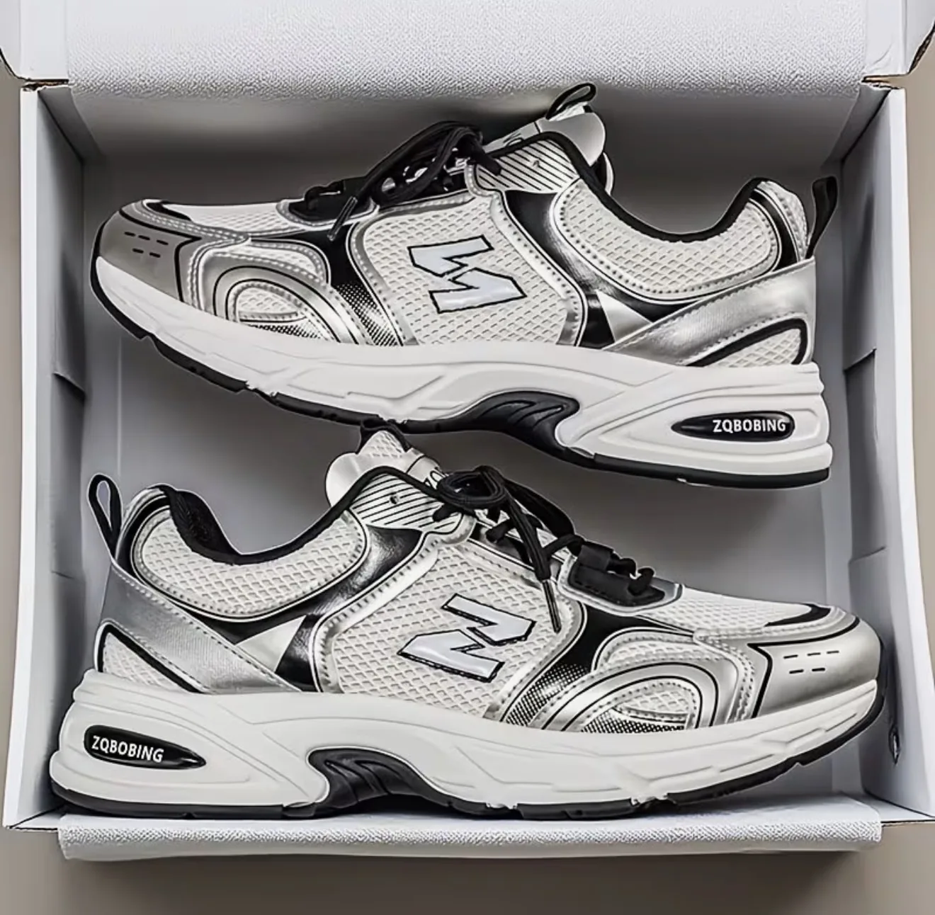 Chaussures de marche en plein air, chaussures de training basses, chaussures de sport décontractées tendance et polyvalentes, chaussures de voyage stylées, chaussures toutes saisons à chaussant large.
