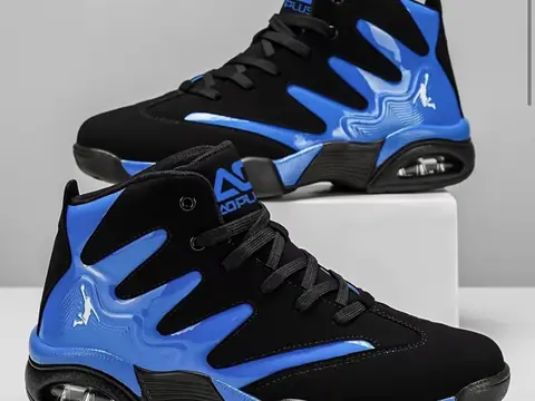 Baskets, chaussures de basketball tendance